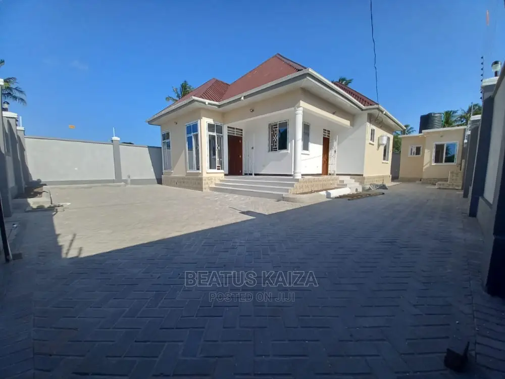 3bdrm Bungalow in Kibugumo Mjimwema, Kigamboni for Rent