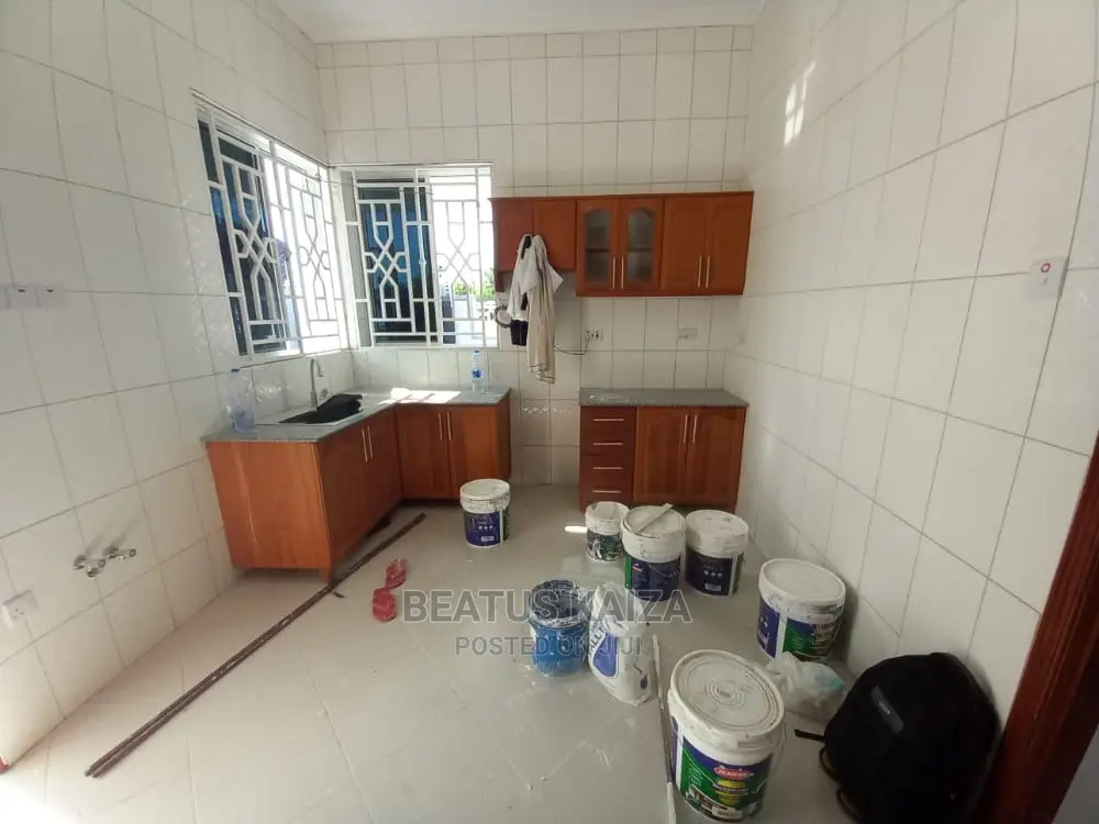 3bdrm Bungalow in Kibugumo Mjimwema, Kigamboni for Rent