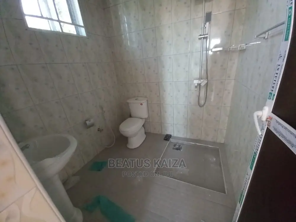 3bdrm Bungalow in Kibugumo Mjimwema, Kigamboni for Rent
