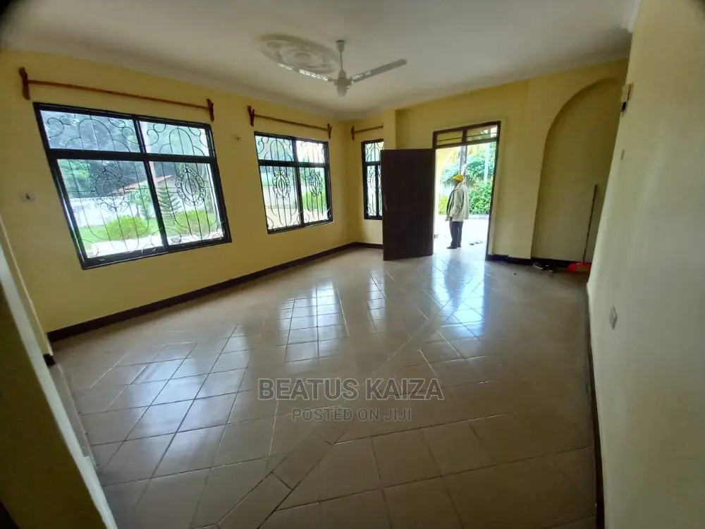 4bdrm House in Kigamboni Maweni for rent