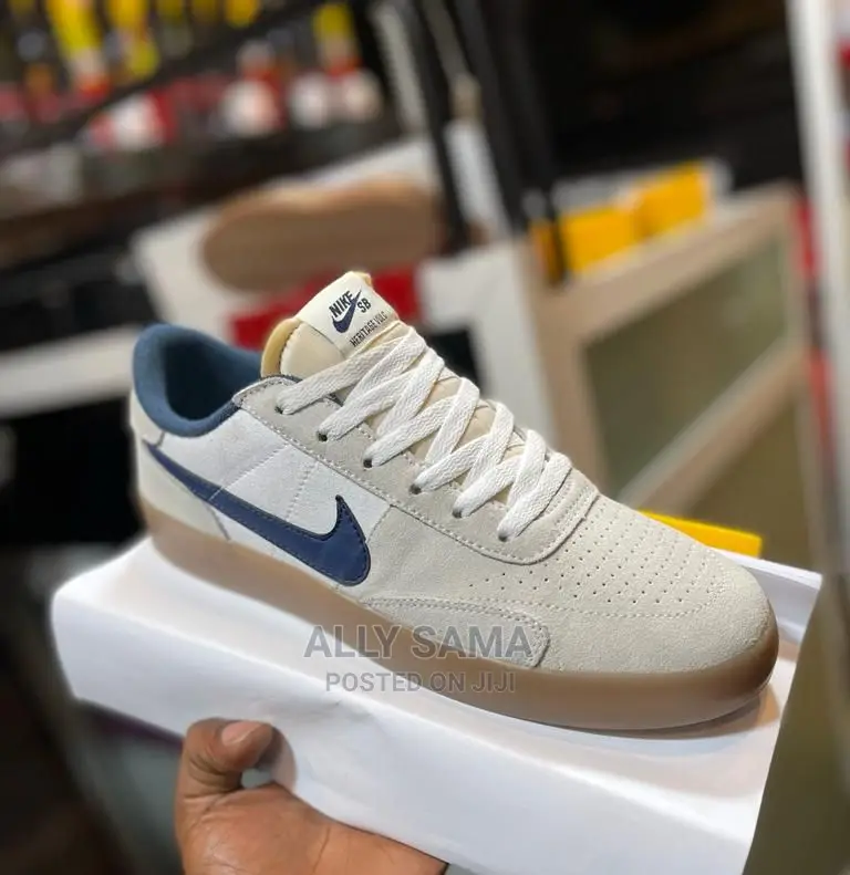 Nike SB New