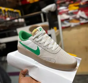 Nike SB New