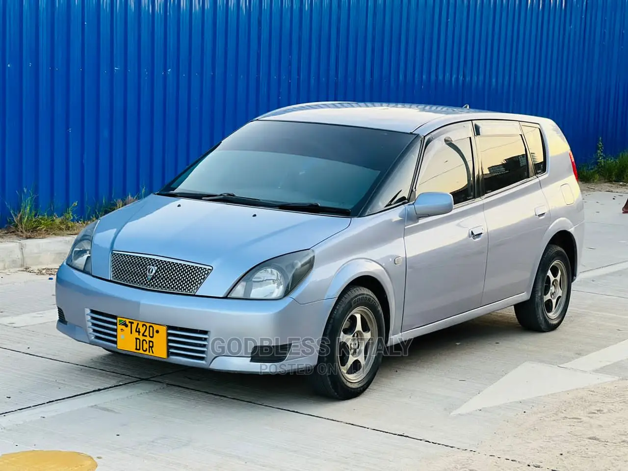 Toyota Opa 2004 Blue