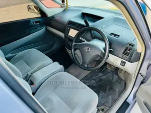 Toyota Opa 2004 Blue
