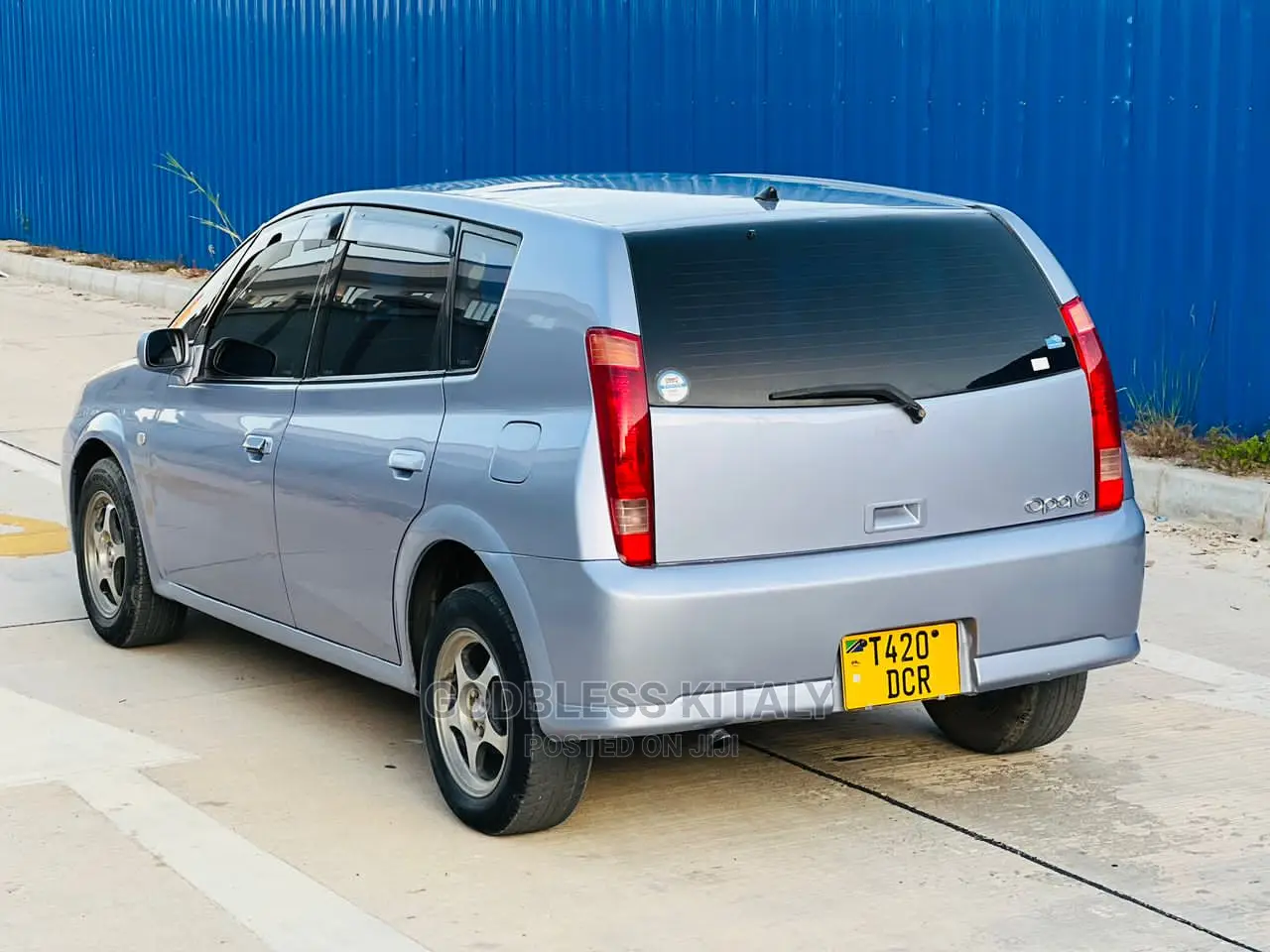 Toyota Opa 2004 Blue