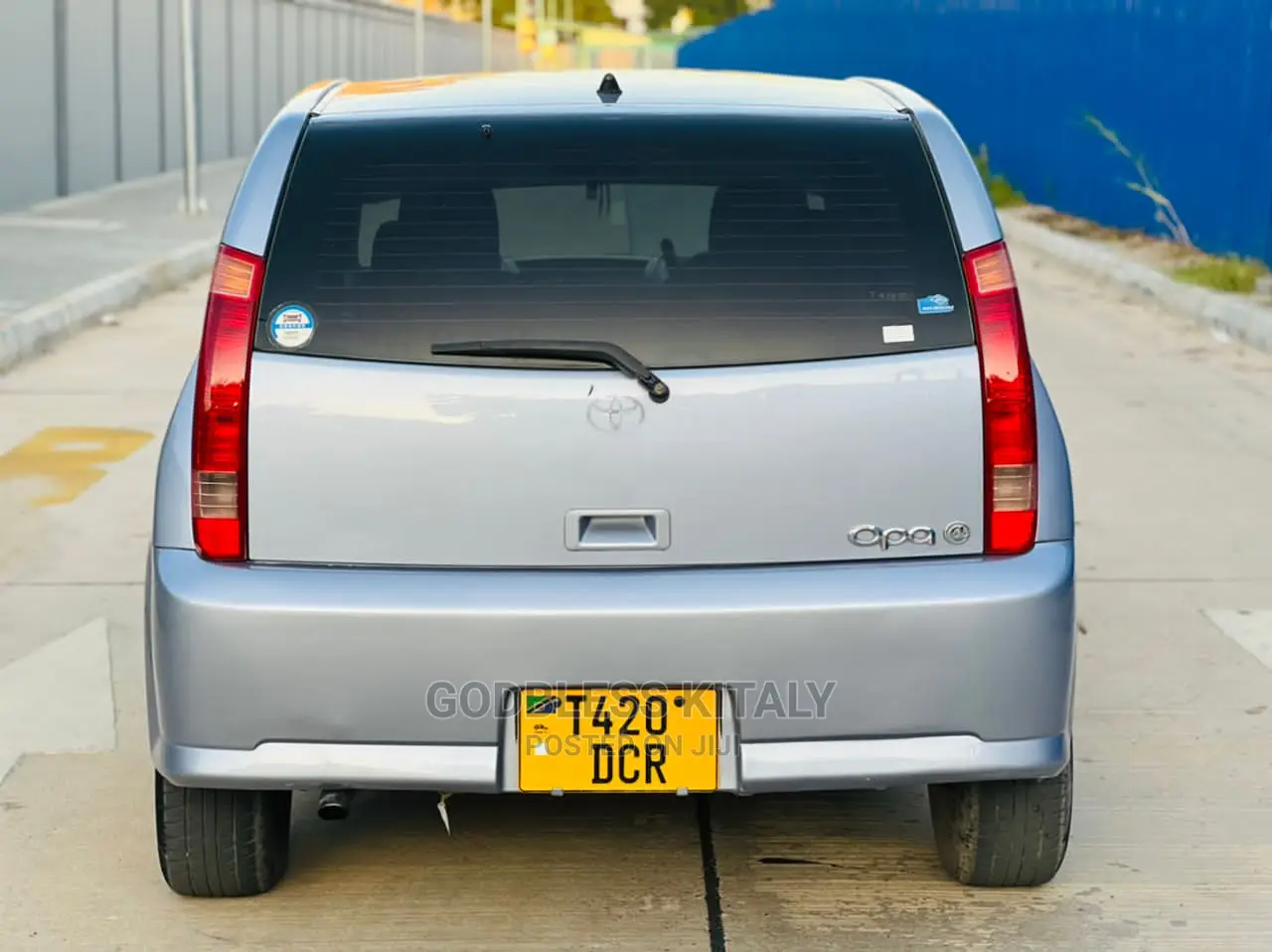 Toyota Opa 2004 Blue