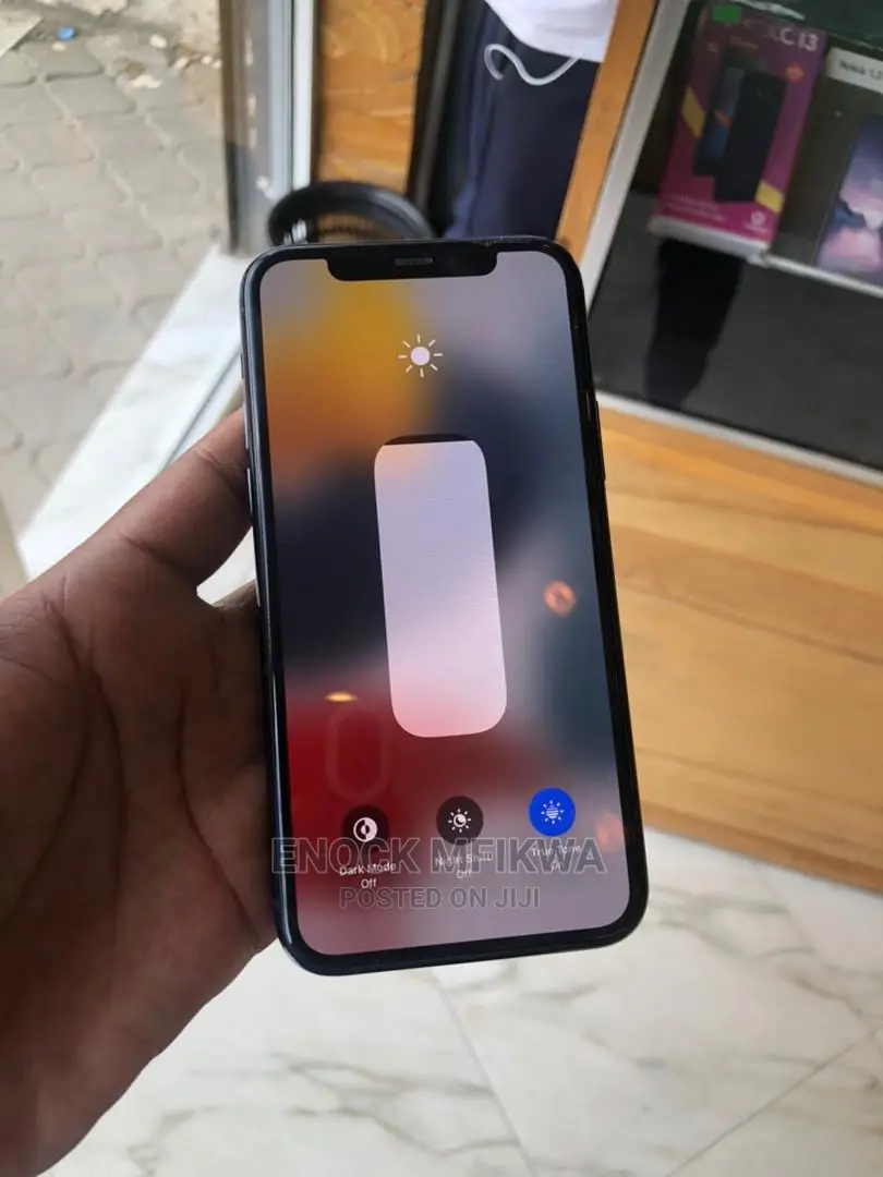 Apple iPhone 11 Pro 64 GB Gray