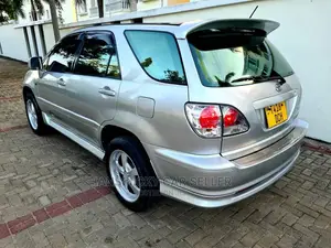 Toyota Harrier 2002 Silver