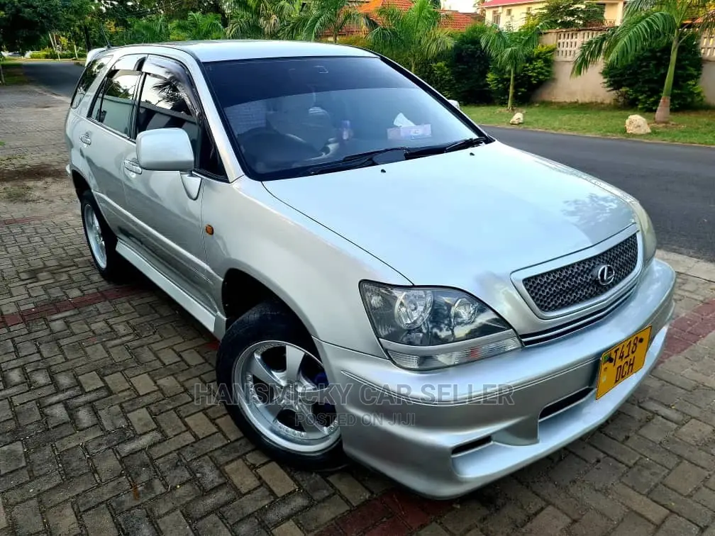 Toyota Harrier 2002 Silver