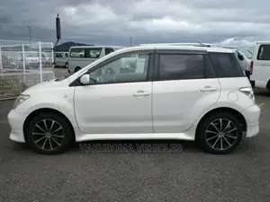 Toyota IST 2005 White