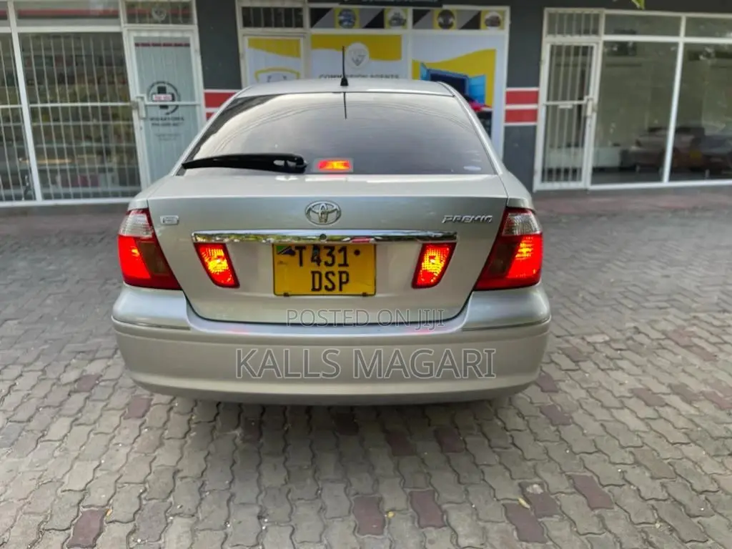 Toyota Premio 2002 Silver