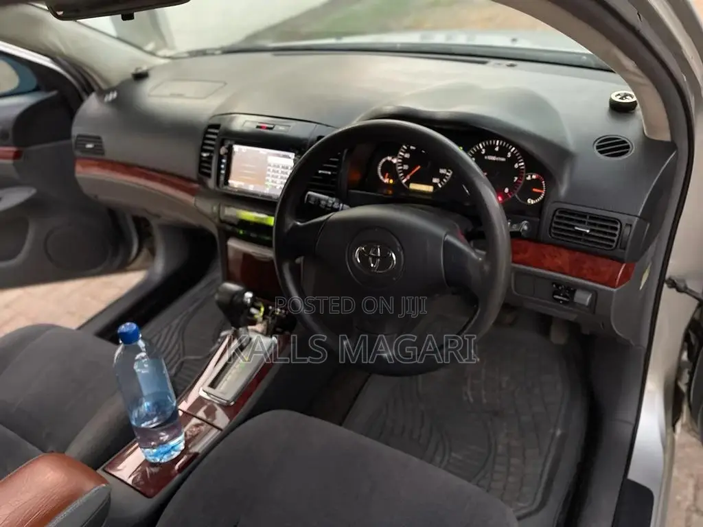 Toyota Premio 2002 Silver