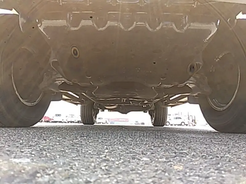 Toyota Land Cruiser Prado 2001 Silver