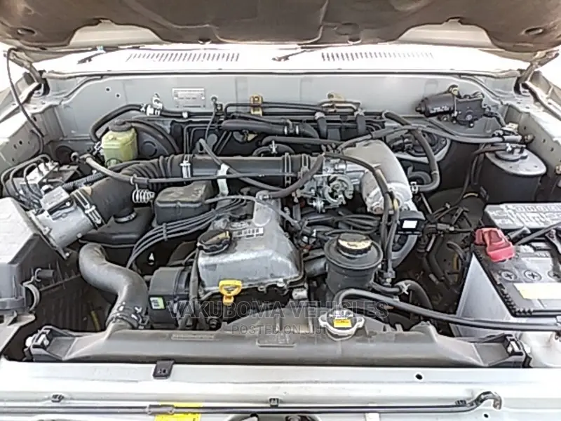 Toyota Land Cruiser Prado 2001 Silver