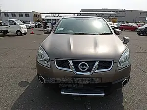 Nissan Dualis 2013 Brown