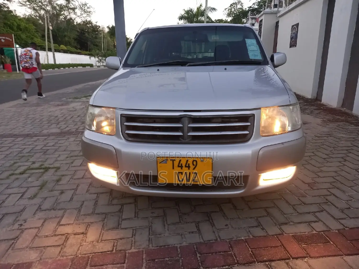 Toyota Succeed 2005 Silver