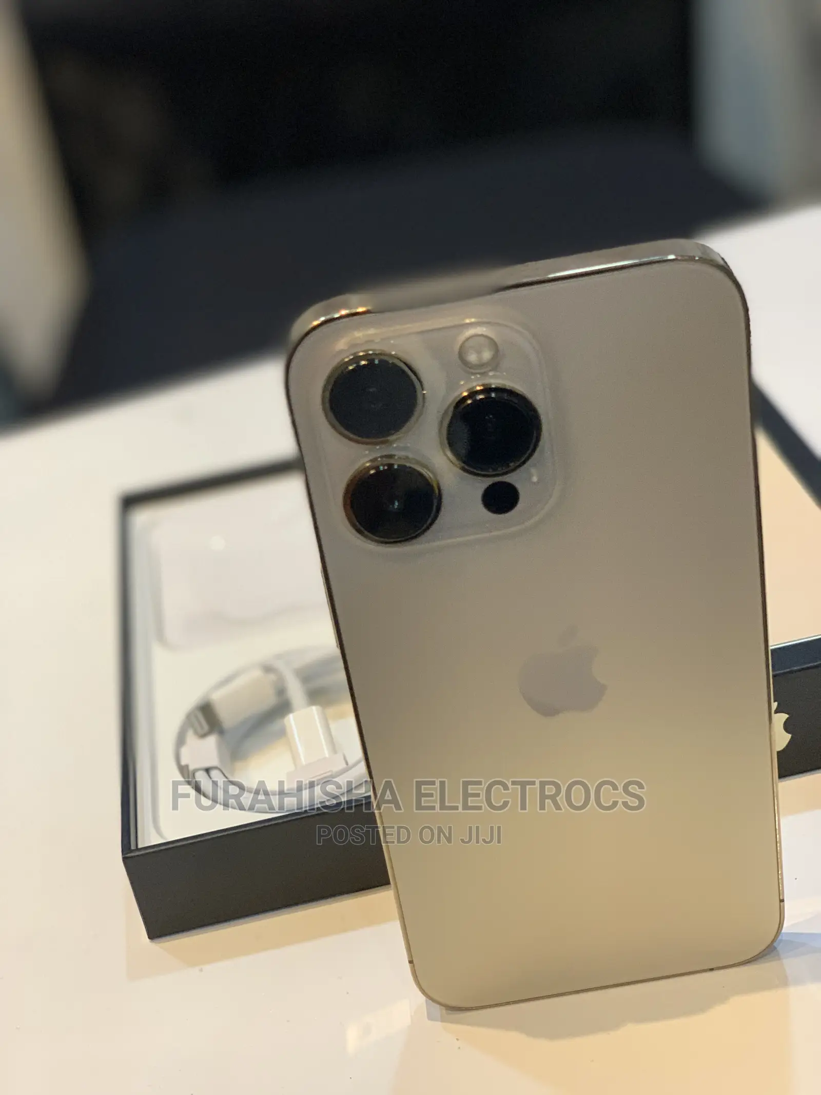 New Apple iPhone 13 Pro 128 GB Gold