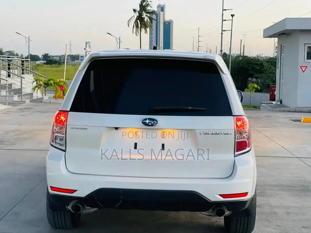 Subaru Forester 2011 White