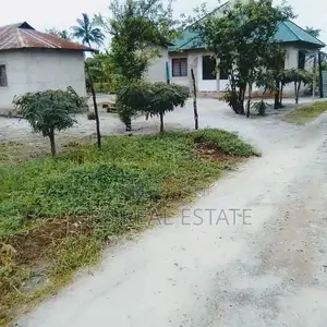 3bdrm House in Max Evarst, Bagamoyo for Sale