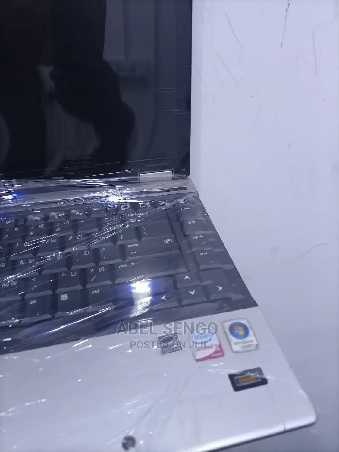 Laptop HP EliteBook 8760W 4GB Intel Pentium HDD 320GB