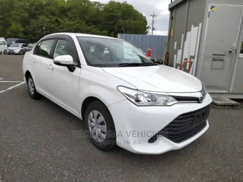 Toyota Axio 2015 Pearl