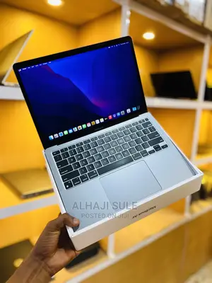 New Laptop Apple MacBook Air 2020 M1 8GB Apple M1 SSD 256GB