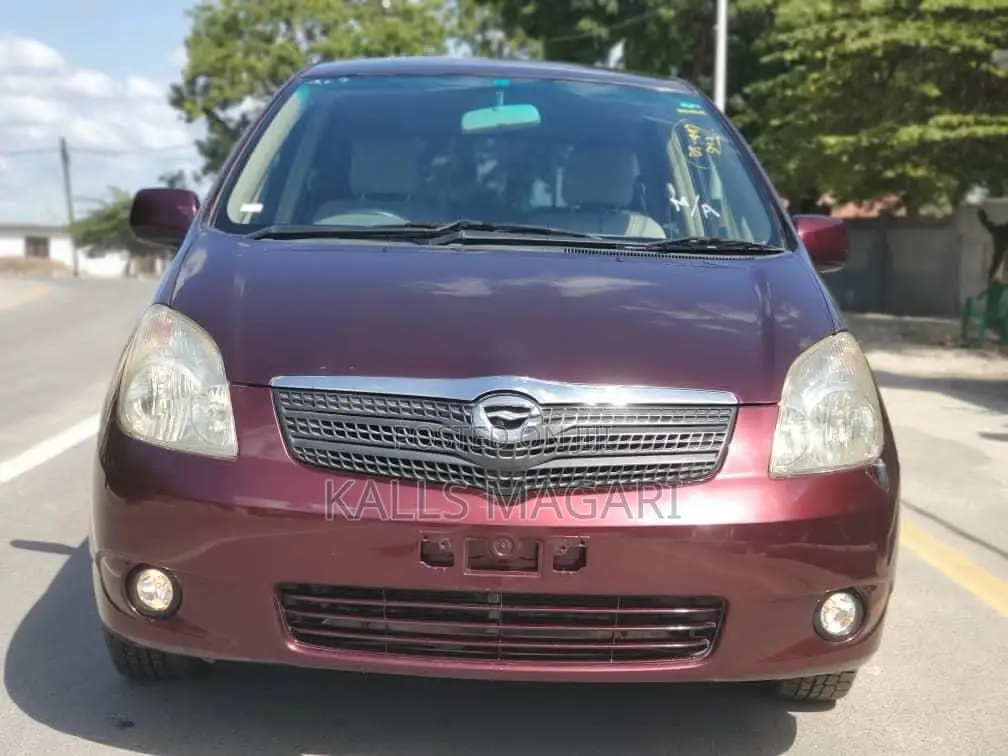 Toyota Corolla Spacio 2004 Red
