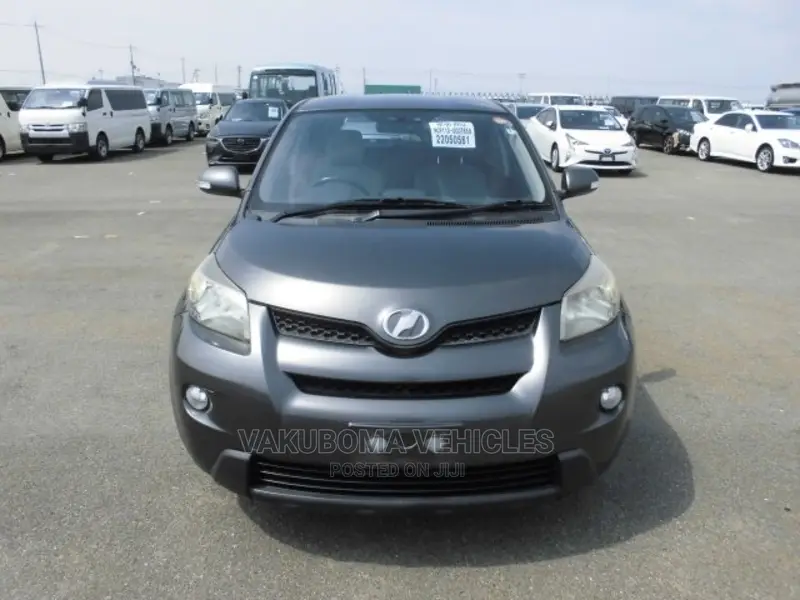 Toyota IST 2008 Gray