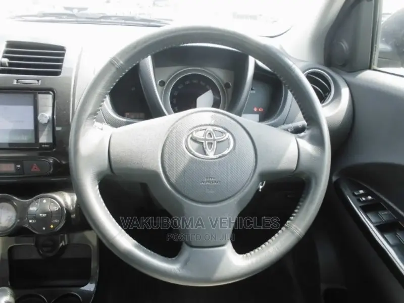 Toyota IST 2008 Gray