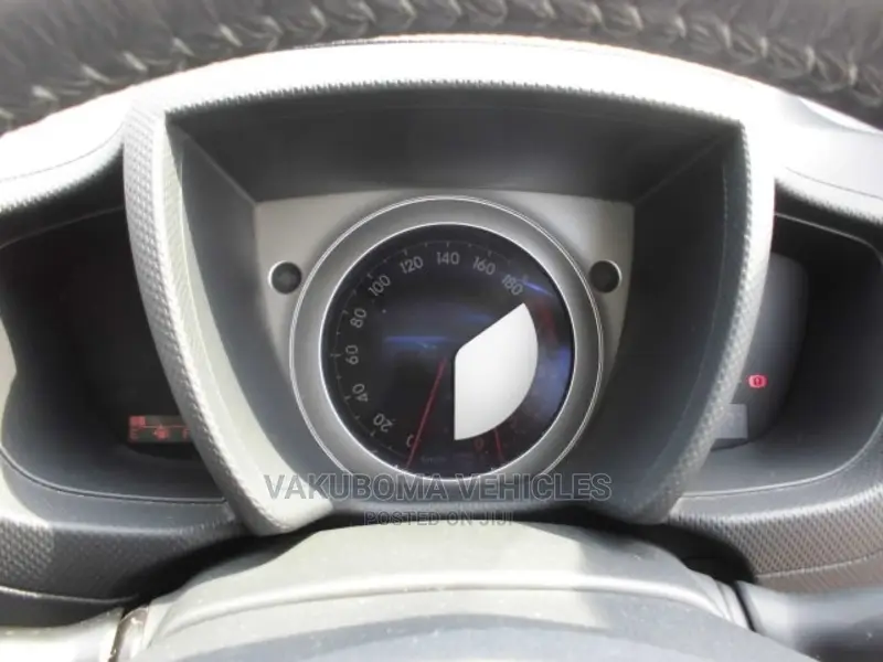 Toyota IST 2008 Gray