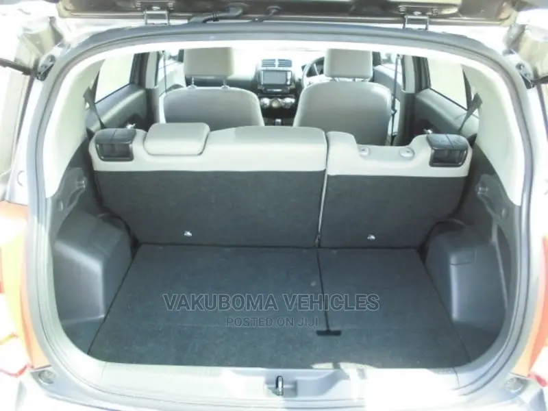 Toyota IST 2008 Gray