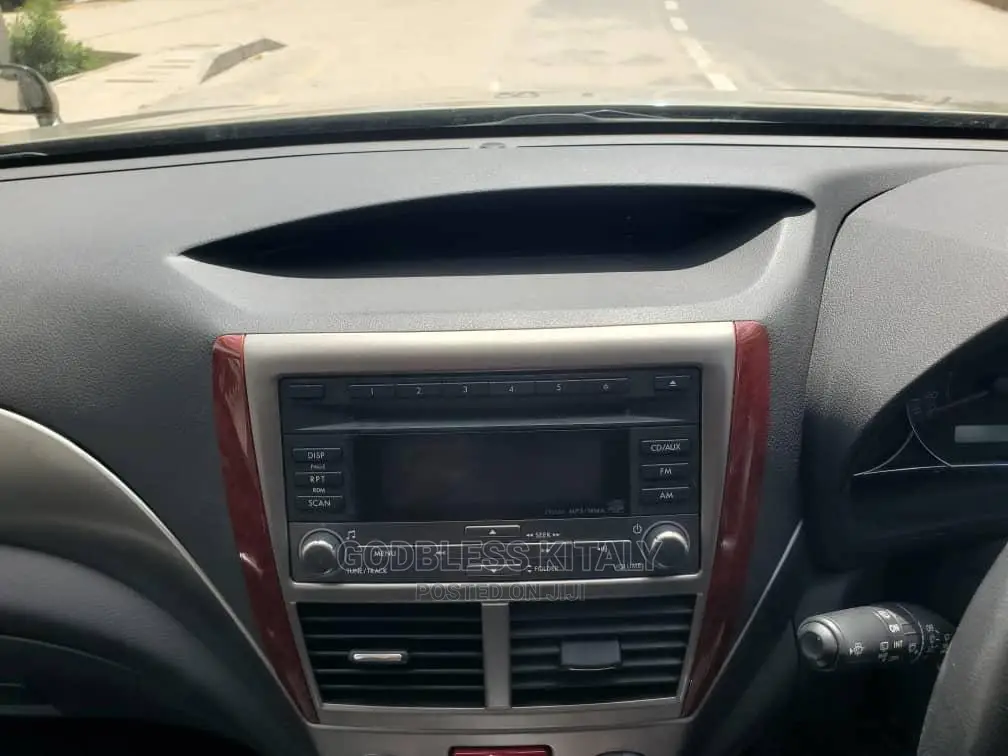 Subaru Forester 2008 Gold