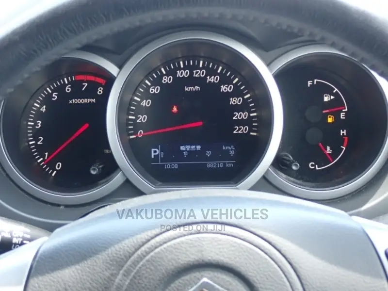 Suzuki Escudo 2013 Gray