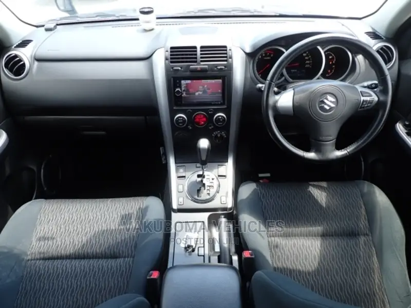 Suzuki Escudo 2013 Gray