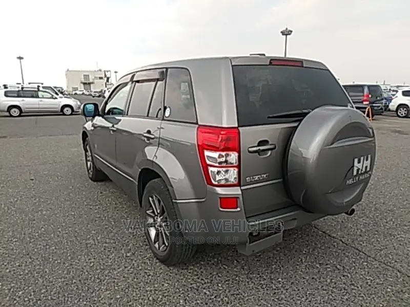 Suzuki Escudo 2007 Gray