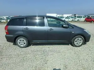 Toyota Wish 2004 Gray
