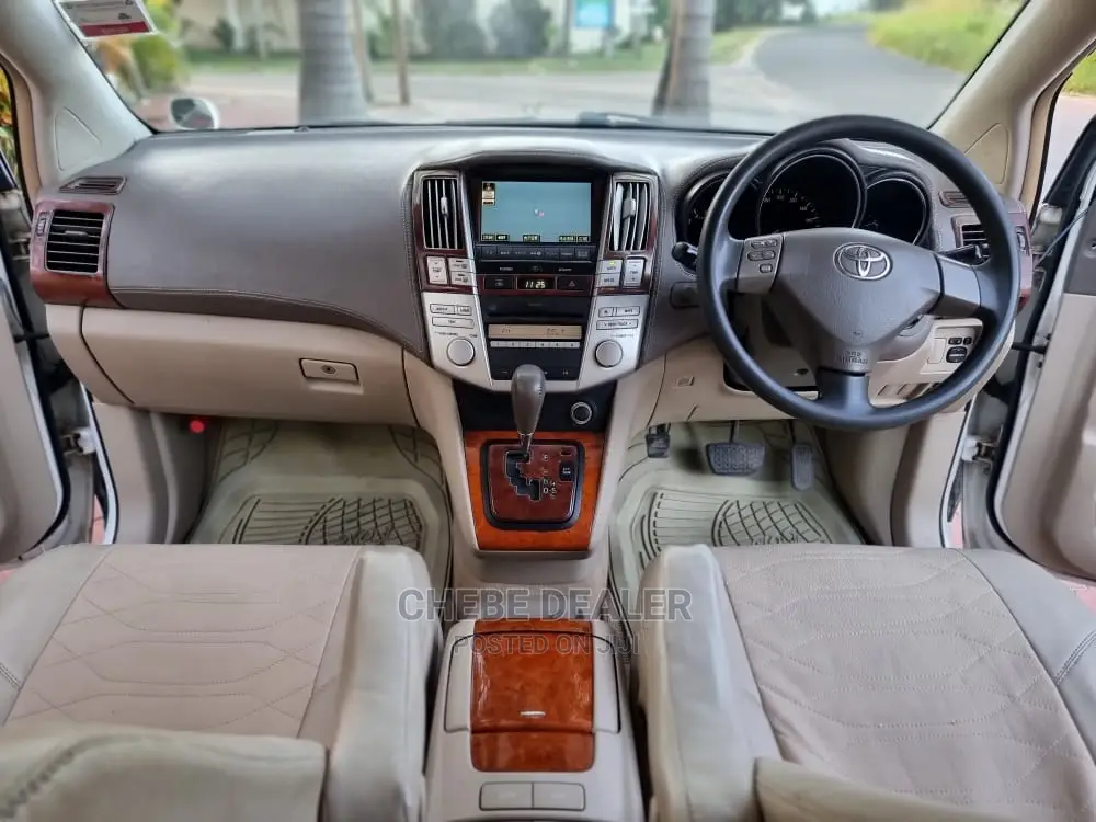 Toyota Harrier 2.4 2006 White