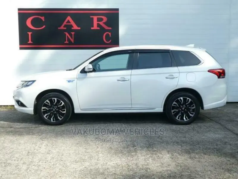 Mitsubishi Outlander 2015 Pearl