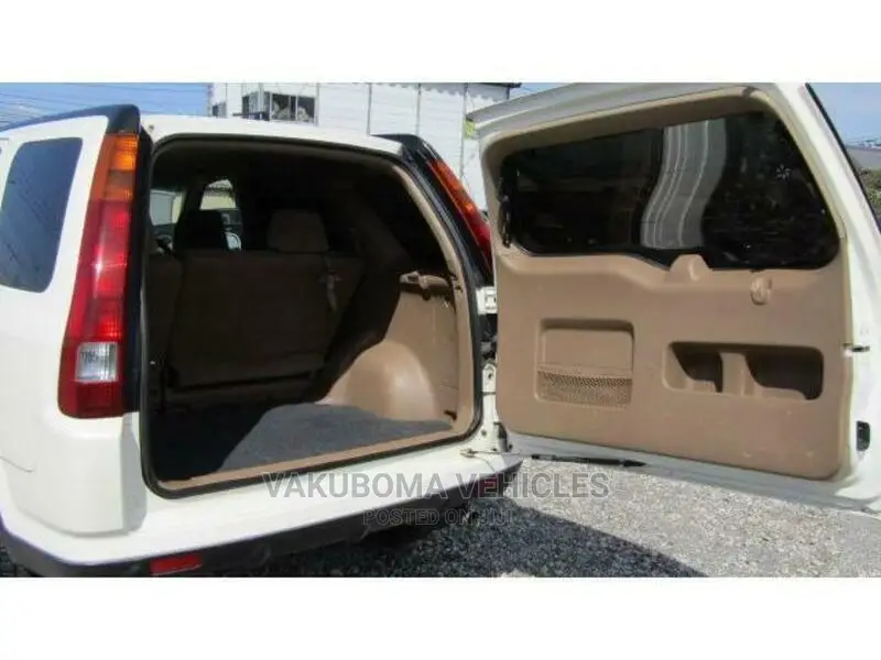 Honda CR-V 2004 Pearl