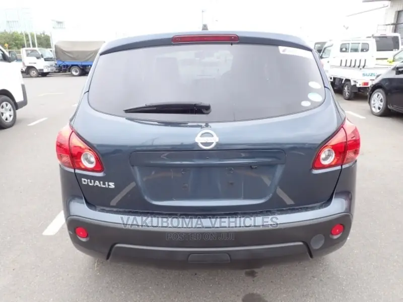 Nissan Dualis 2011 Blue