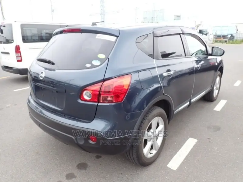 Nissan Dualis 2011 Blue