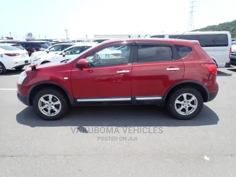 Nissan Dualis 2011 Red