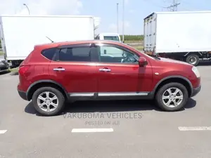 Nissan Dualis 2011 Red