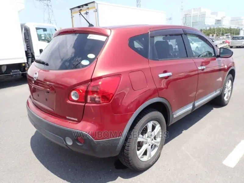 Nissan Dualis 2011 Red