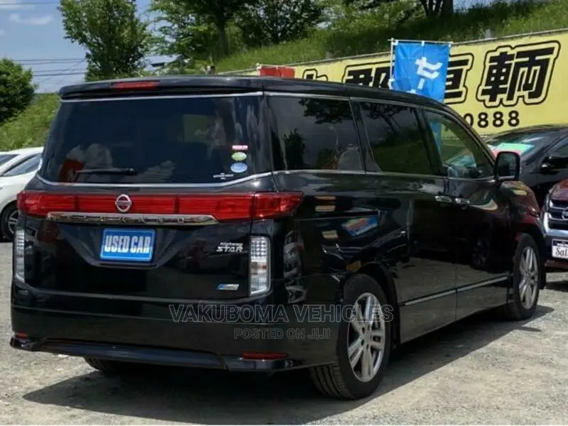 Nissan Elgrand 2011 Black