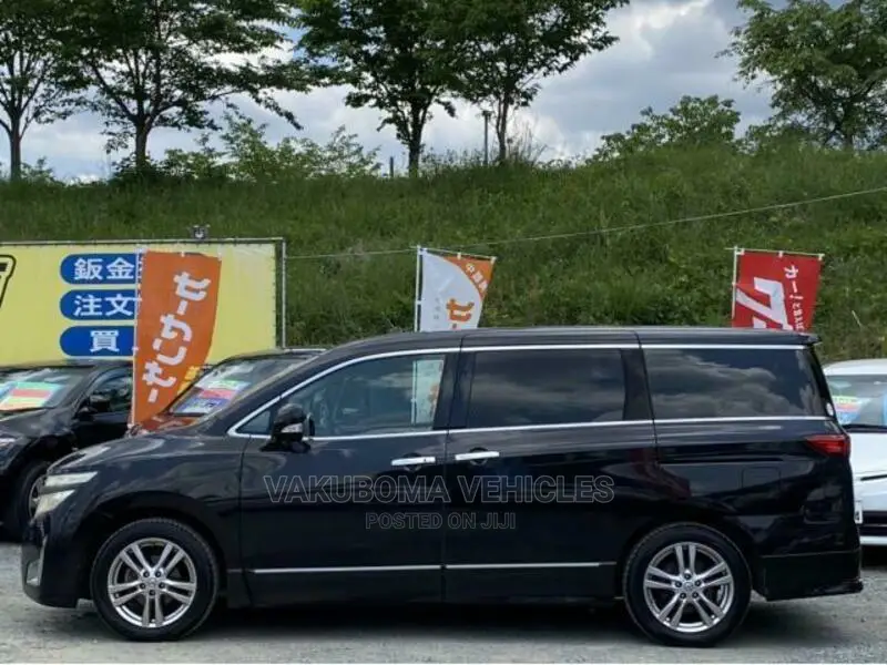 Nissan Elgrand 2011 Black