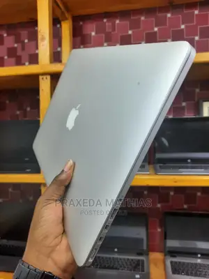 Laptop Apple MacBook 2015 16GB Intel Core I7 SSD 256GB