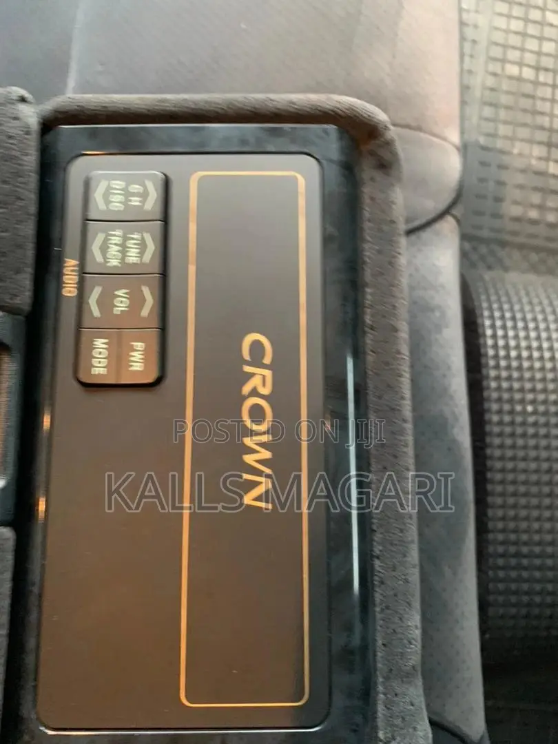 Toyota Crown 2004 White