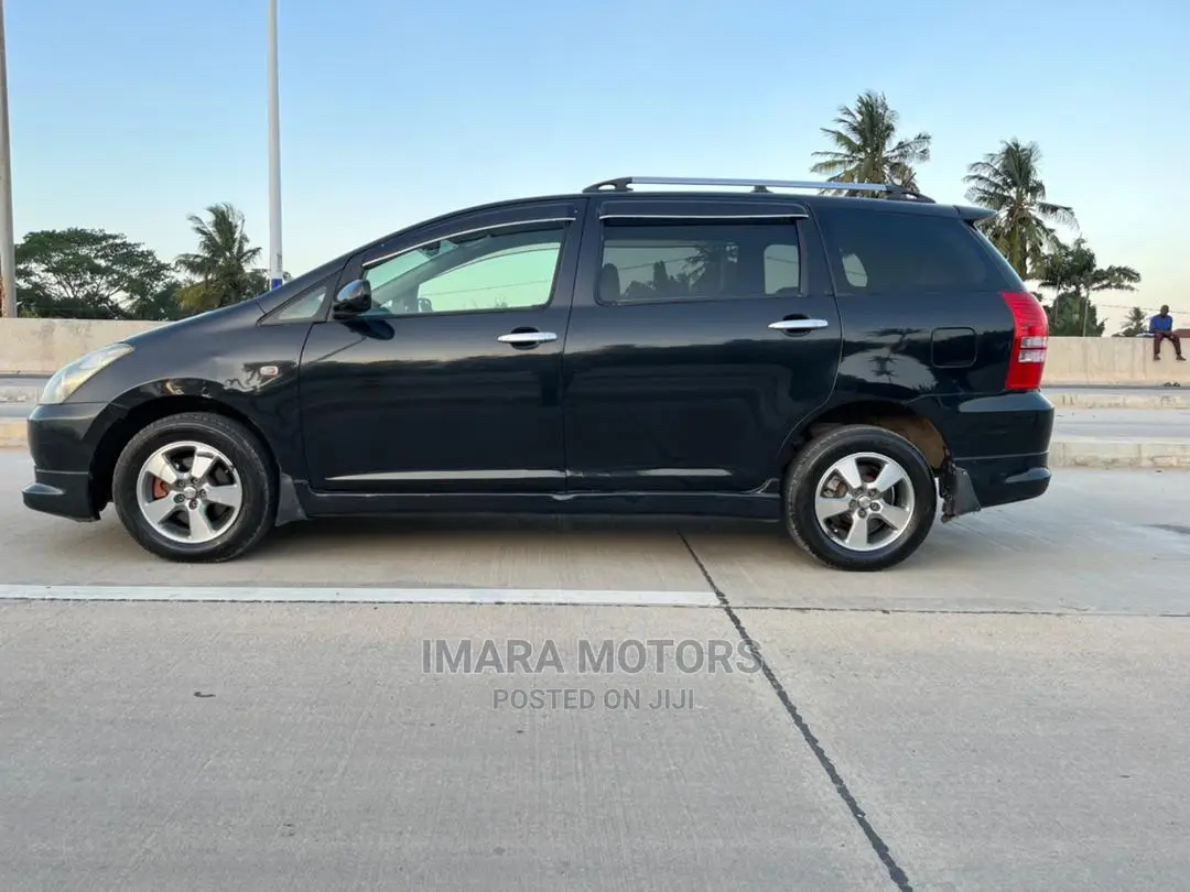 Toyota Wish 2005 Black