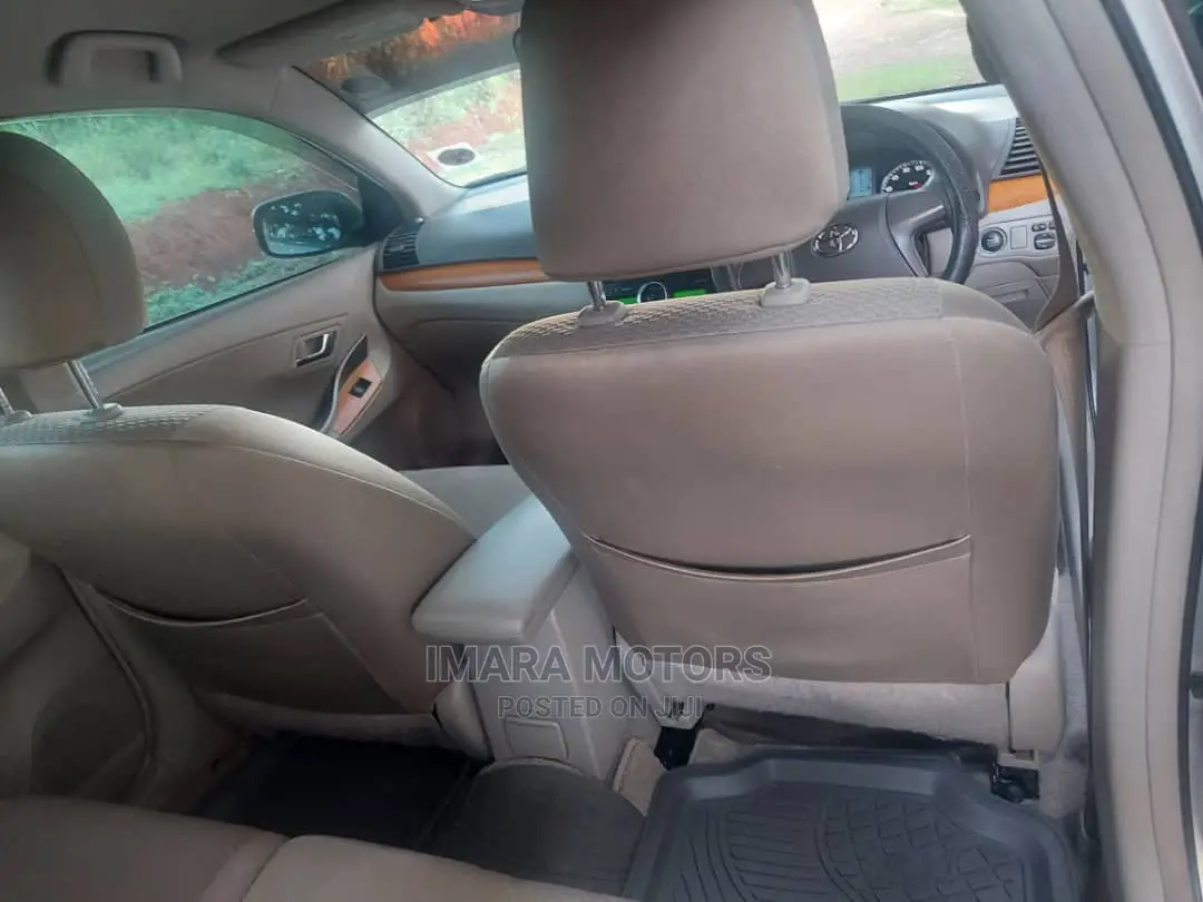 Toyota Land Cruiser 2009 Black